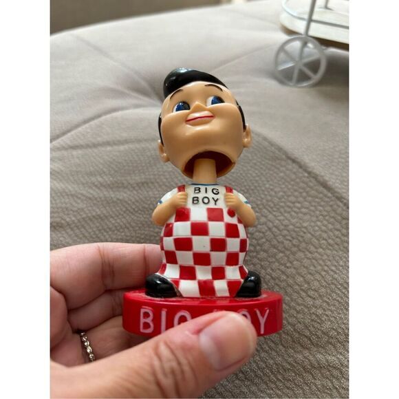 2004 Big Boy Restaurant 4 1/4" Plastic Bobble Head Toy Vintage Nostalgia. Great - Picture 6 of 9